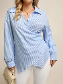 EMERY ROSE Damen Große Größen Gewebtes Kontrast Gestreiftes Regular Elegantes Langarm Tailliertes Hemd mit asymmetrischem Saum in Blau & Weiß, Herbst/Winter - Blau-Weiß - Übersicht 1
