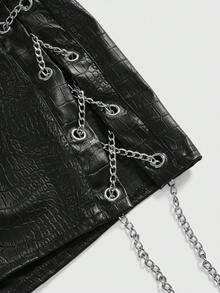 ROMWE Avant Soutien-gorge de motard rétro Gyaru pour femmes avec décoration  et PU, short skinny mini ultra taille basse avec ornements croisés - Noir - Voir 4