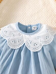 SHEIN 新生女宝宝蓝色泡泡长袖拼布白色蕾丝圆领连衣裙，简约温柔甜美可爱，适合户外玩耍和拍照