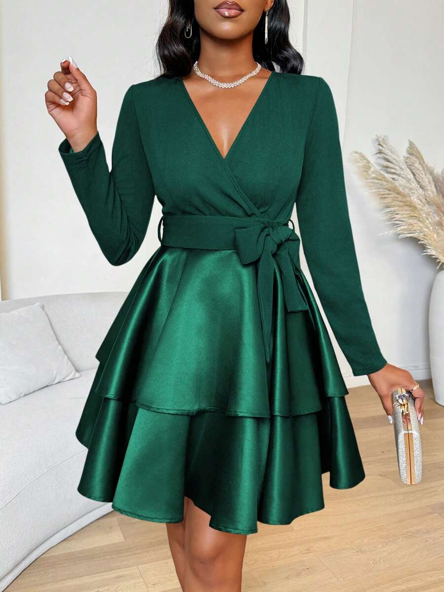 SHEIN Clasi 女式优雅纯色V领系带短款连衣裙 - 綠色 - 查看 1