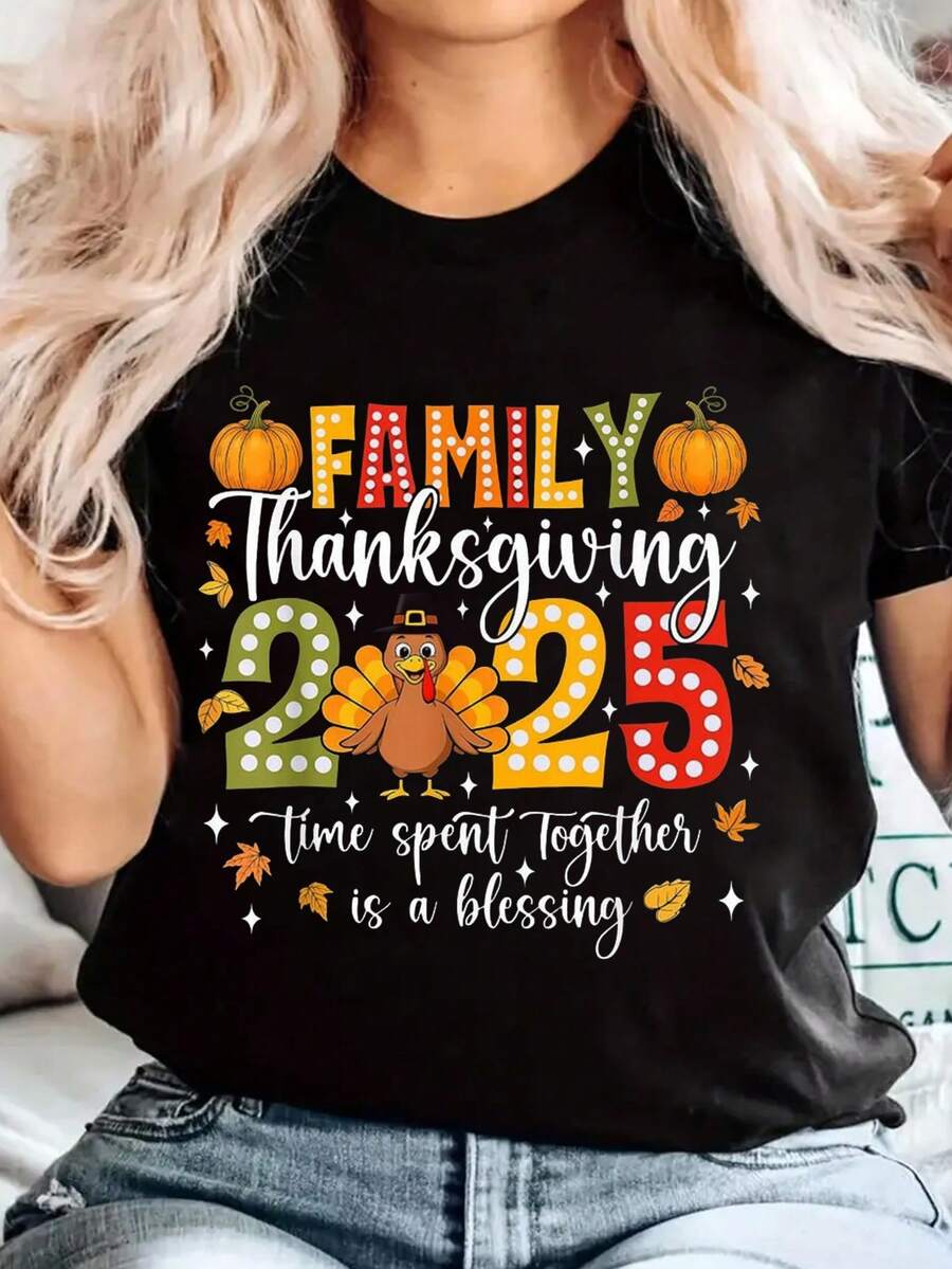 EMERY ROSE 女士加大码 2025 家庭感恩节 T 恤 - 火鸡和波点印花,带有“Family Thanksgiving 2025”数字设计 - 休闲短袖圆领黑色上衣,适合团体搭配和节日穿着 - 黑色 - 查看 1