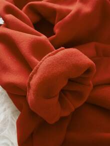 SHEIN LUNE Casual Minimalist Printed Pattern Crew Neck Loose Fit Thick Sweatshirt For Women, Suitable For Autumn/Winter, Red, Merry Christmas Graphic