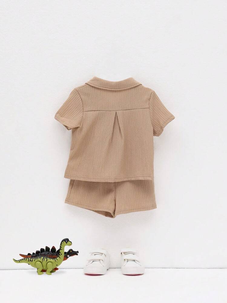 Textured Button Down Shirt And Drawstring Shorts Set