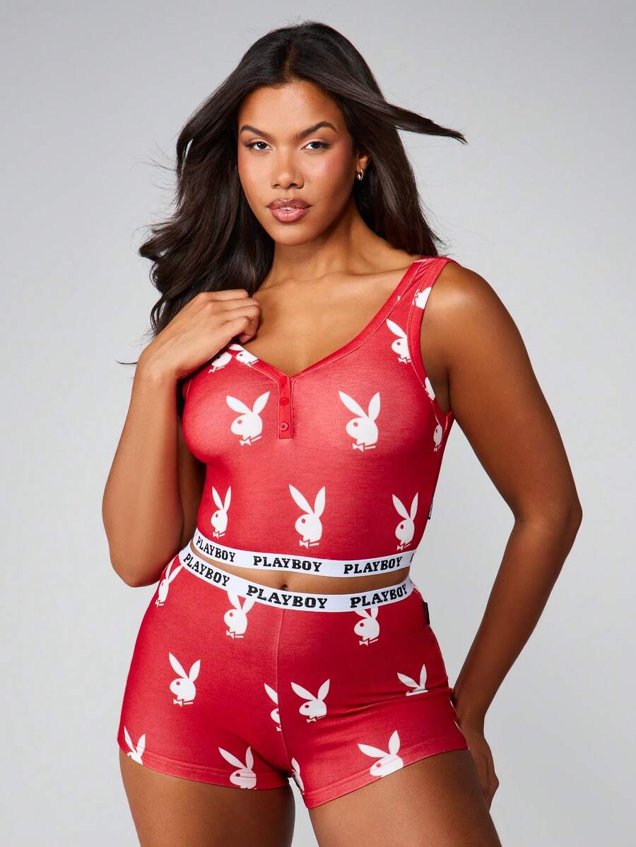 Missguided x Playboy Conjunto de camiseta de tirantes y shorts con estampado de conejitos navideños - Rojo - Ver 1