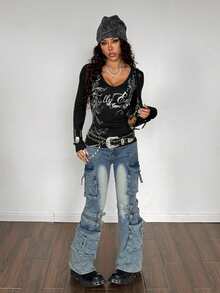 StreetHx 女式黑色 V 领修身打底衫，哥特式银色图案印花，朋克摇滚万圣节休闲街头服饰 Y2K Baddie 2000 年代风格长袖 T 恤 - 黑色 - 查看 7