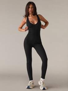 SHEIN BAE Women's Fashionable Sporty Cross-Design Backless Bodycon Jumpsuit Airport Outfit Full Bodycon Jumpsuit Airport Outfit Gym Women Outfit - Black - View 4