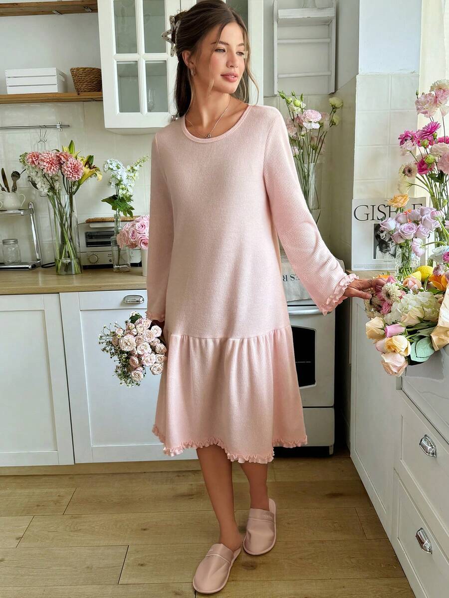 SHEIN Camisón de cuello redondo de manga larga con volantes de punto de gofre de unicolor, para invierno