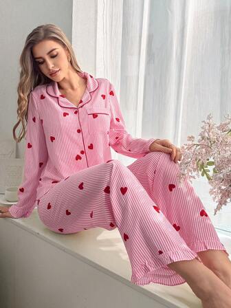 SHEIN Bubbelrynkrandigt hjärt- och persikomönster med kant framtill, randig hjärtpyjamas, rosa randig pyjamas, hjärtmönster, pyjamas, damsovkläder, pyjamasset för kvinnor, vinterkläder