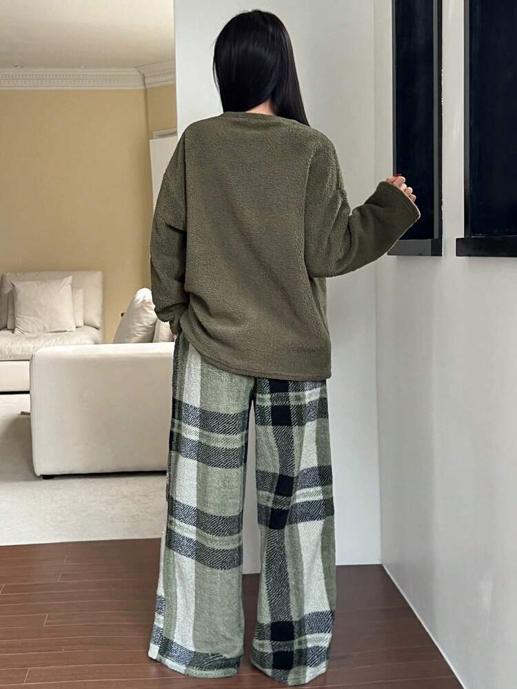 Women's Thick Fleece Solid Color Top And Plaid Loose Fluffy Cozy Pajama Pants Set, Winter Loungewear