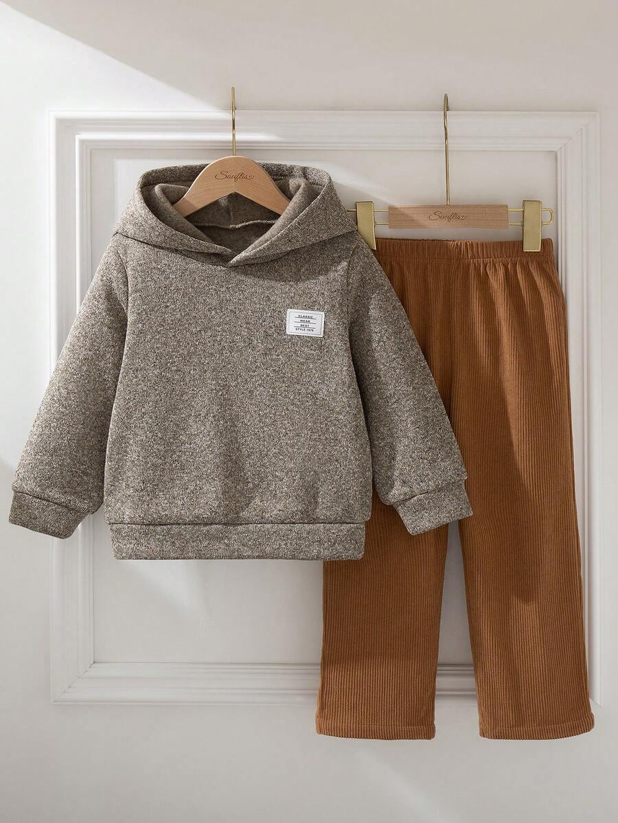 Souflis Ensemble 2 pièces style vintage pour garçons de 4 à 7 ans, comprenant un sweat-shirt à capuche à fleurs et un pantalon en velours côtelé. Tissu doux, design élégant, convient pour l'école, les tenues décontractées, une tenue confortable et pour l'automne/l'hiver
