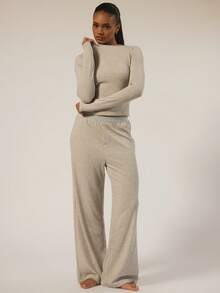 MUSERA ESSENTIALS 长袖柔软罗纹圆领上衣，秋冬季内衣日常舒适居家必备，春季度假休闲两相宜 - 淺灰色 - 查看 5