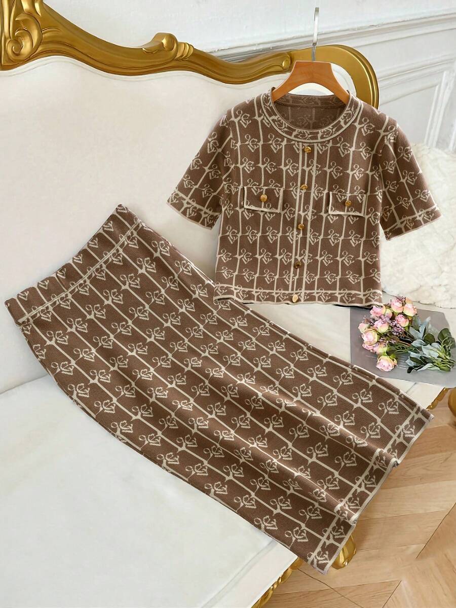 Modelyn 2 件女式花卉印花短袖金属纽扣针织上衣和针织混纺中长裙套装，秋冬 - 駝色 - 查看 1