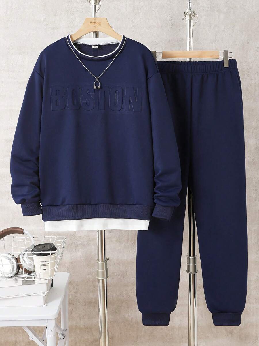 2件套青少年男童休闲字母压纹圆领套头卫衣，二合一设计，纹理面料，白色撞色拼接增添层次感，适合秋冬季日常穿着，可搭配外套。