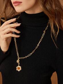 MOTF PREMIUM RED ROUND PENDANT NECKLACE - Red - View 4