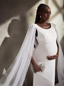 Cheriluna Maternity 优雅浪漫蕾丝薄纱喇叭袖修身奢华美人鱼礼服，带拖尾，孕妇写真礼服 - 白色 - 查看 6