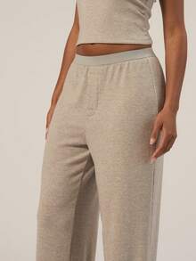 MUSERA ESSENTIALS 弹性腰身直筒柔软罗纹长裤，秋冬季日常舒适居家必备，春季度假休闲穿着。 - 淺灰色 - 查看 5