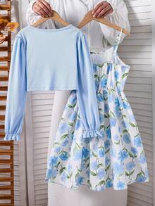 SHEIN Vintaside Kids 2 件套女童休闲罗纹针织开衫，蝴蝶结装饰和简约印花吊带裙，春秋 - 淺藍色 - 查看 2