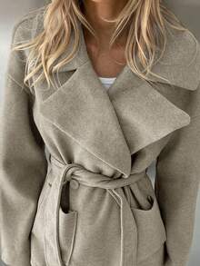 Aloruh Women's Thick Khaki Turndown Collar Pocket Loose Overcoat, Suitable For Autumn/Winter,Cozy Fall And Winter Clothes For Women - Light Grey - View 8