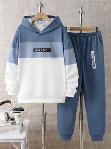 Vacaura 2 件套青少年男孩休闲运动服，包括 1 件色块设计连帽运动衫和 1 条抽绳腰部慢跑裤，均采用“BALANCE”图案印花，简约风格 - 霧霾藍 - 查看 3