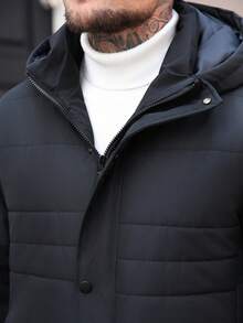 Manfinity Homme Chaqueta con capucha de invierno para hombres, de unicolor, de manga larga, con forro térmico, para uso casual. Chaqueta negra para hombres. Ropa de abrigo para hombres. Ropa de invierno para hombres. Ideal para actividades diarias, de ocio, fines de semana, actividades al aire libre, viajes, entornos de trabajo relajados o ocasiones semi-formales. Regalo para novio/esposo, regalo de aniversario, atuendos navideños. - Negro - Ver 5
