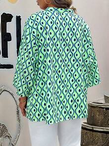 SHEIN CURVE+ Chemise décontractée élégante à imprimé floral pour femmes grandes tailles, tissu confortable, manches 3/4, coupe régulière, vert, convient pour le printemps, l'été et l'automne