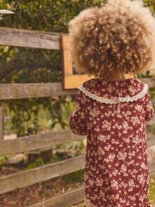 1 pieza Vestido de niña con estampado floral, corte holgado, puños acampanados, estilo vintage elegante, versátil para el otoño