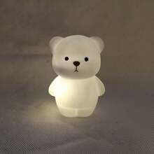 Cute Cartoon Shaped LED Night Light, Battery Powered Portable Mini Emergency Lamp, Bedroom Bedside Atmosphere Light, Perfect Gift For Friends, Family, And Students