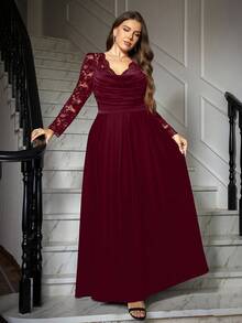 Ellevyn Elegantes Kleid in Große Größen für Frauen mit Kontrast-Spitze, Langarm und plissiertem Design