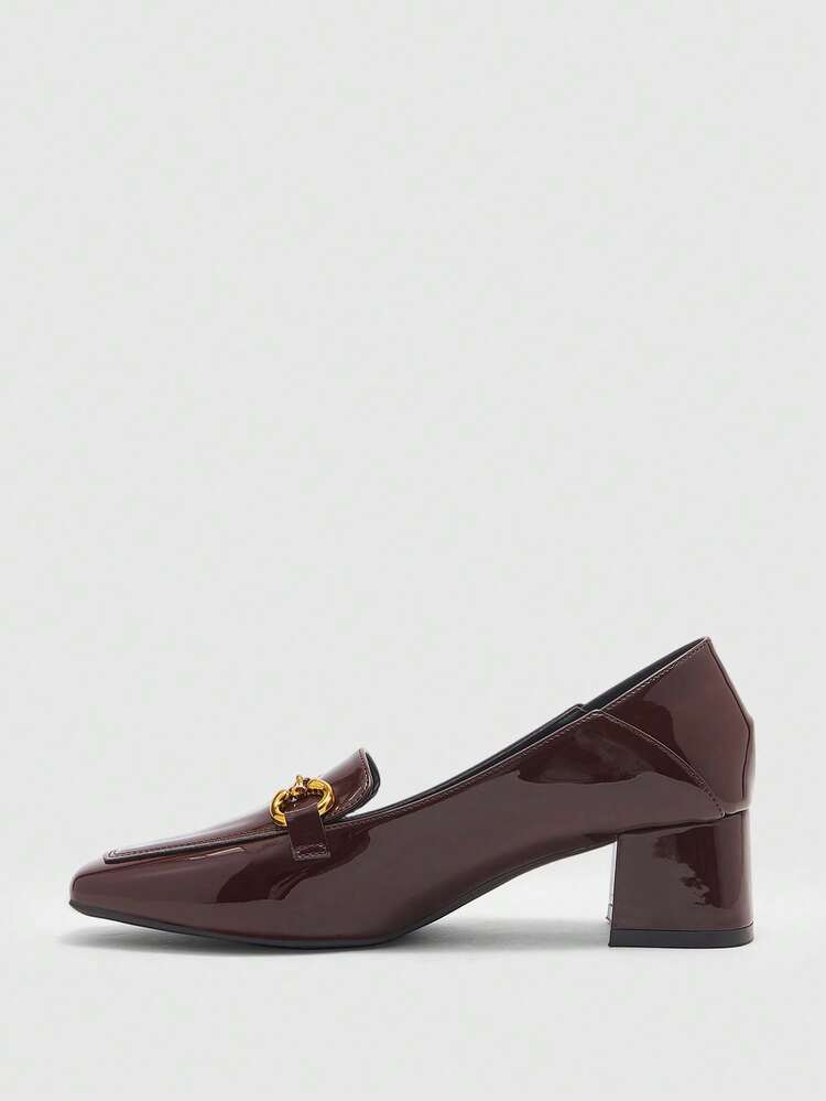 CUCCOO BIZCHIC Women's Classic Black Patent Leather T-Strap Low Heel Pumps For Christmas Spring Shoes