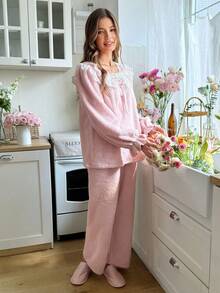 SHEIN Women's Cozy Embroidered Floral Decor Long Sleeve Top & Pants Fluffy Pajama Set, Autumn/Winter Lace Pj Set Lace Sleepwear Soft Fluffy Pajamas Set Sleep Wear Women Set - Pink - View 4
