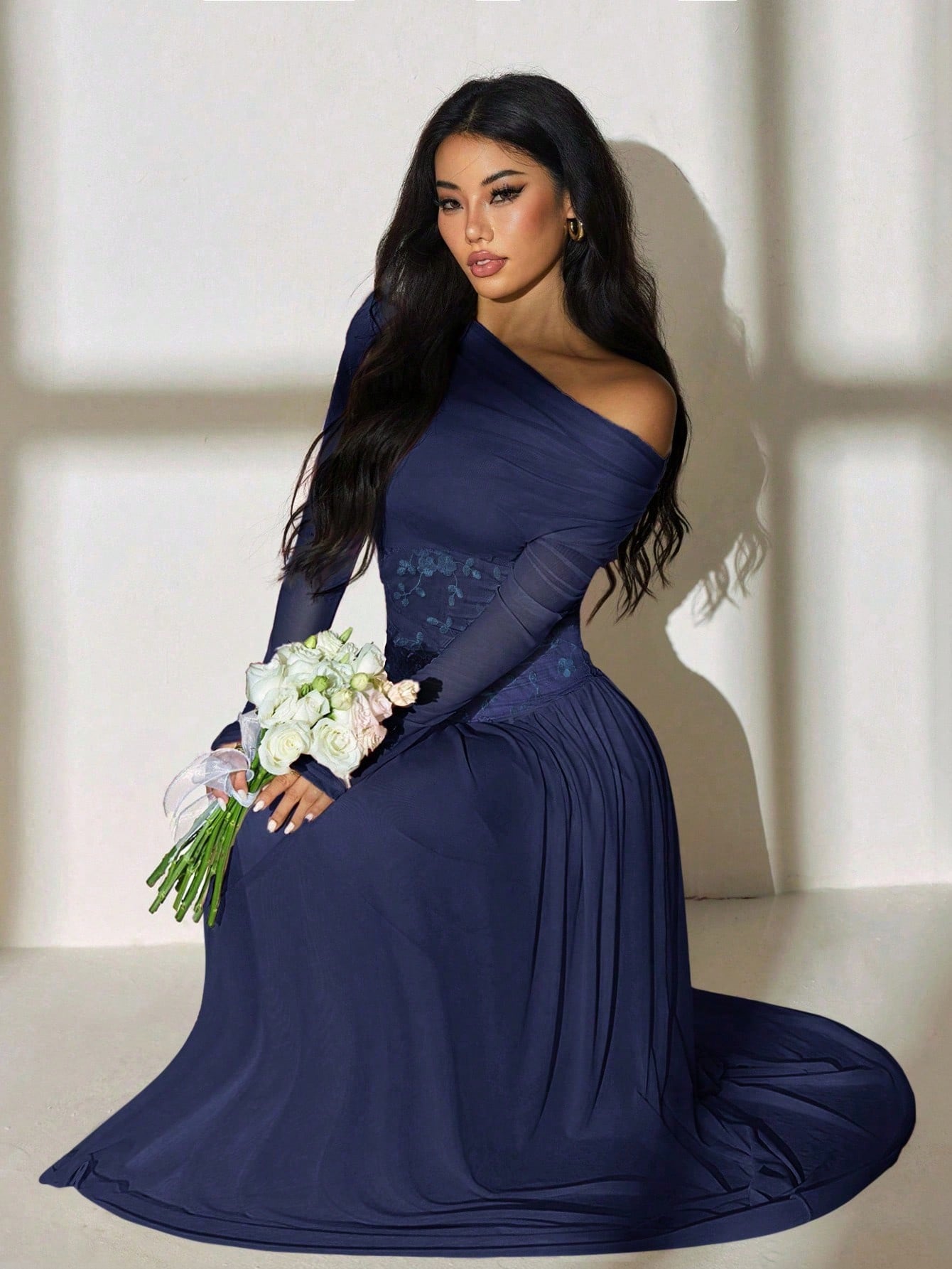 SHEIN PETITE فستان أنيق وأنيق بأكمام طويلة أحادية...