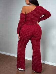 Slaydiva Party Exclusive 2025 New Preppy Style Autumn/Winter New Women's Plus Size Cold-Shoulder Asymmetric Hollow Long Sleeve Top + Bodycon Flare Pants Outfit, Suitable For Party, Outing, Sexy, Date, Bar, Fashion