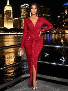 SOLERSUN 秋冬女装优雅通勤派对红色紧身性感闪粉亮片针织面料肩部褶皱交叉裹身深V领臀部聚拢荷叶边装饰前中开衩长袖腰部聚拢超长连衣裙 - 紅色 - 查看 1