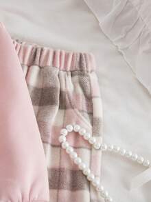 Genkimix Kids 2 件套年轻女孩可爱熊刺绣宽松落肩羊毛粉色连帽衫运动衫和粉色格子喇叭裤，秋冬 - 粉色 - 查看 4