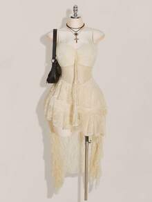 SHEIN ICON Robe nuisette à volants avec encolure en V noire, grande taille. Robe sexy à fines bretelles et ourlet à volants, style Y2K avec partie avant courte et dos long