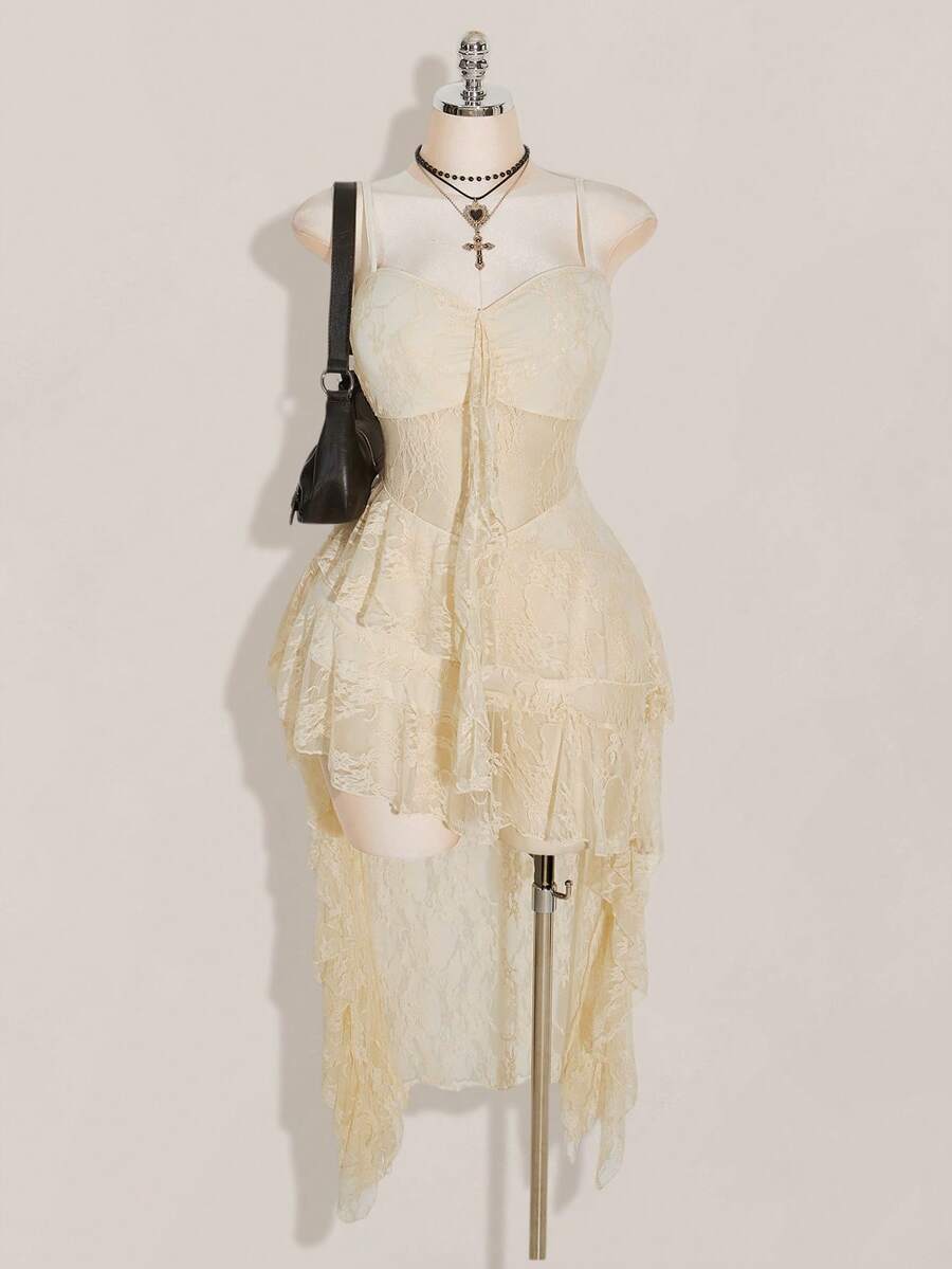 SHEIN ICON Robe nuisette à volants avec encolure en V noire, grande taille. Robe sexy à fines bretelles et ourlet à volants, style Y2K avec partie avant courte et dos long