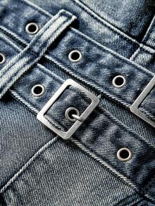 ROMWE Hippie Y2K Baddie Streetwear Sexy V-Neck Distressed Denim Crop Top For Women