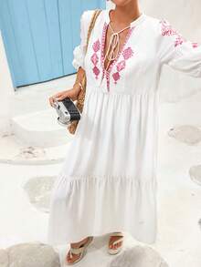 Vivid Eden 女式 V 领流苏绳拼布刺绣纹理面料 A 字形度假连衣裙 - 紅白色 - 查看 6