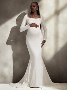 Cheriluna Maternity 优雅、奢华、浪漫的白色长袖弹力针织荷叶边美人鱼尾蕾丝孕妇拍摄连衣裙 - 白色 - 查看 3