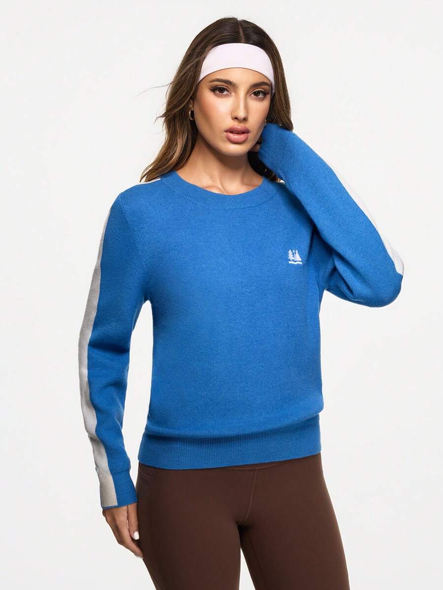 Easithlete 女式圆领长袖宽松刺绣毛衣 - 藍色 - 查看 1