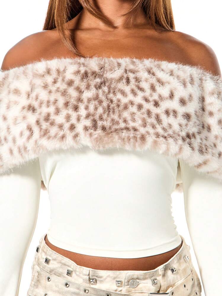 SUMWON WOMEN Off Shoulder Fur Trim Crop Top With Long Sleeves