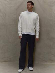 Musero Suéter de punto con cuello redondo, un botón, dobladillo acanalado y parche con marca para hombre, PRIMAVERA VERANO - Gris Claro - Ver 5