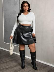 SHEIN PETITE CURVE 高腰PU皮革喇叭裙 - 黑色 - 查看 5