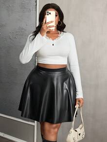 SHEIN PETITE CURVE 高腰PU皮革喇叭裙 - 黑色 - 查看 4