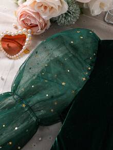 SHEIN Robe de soirée élégante pour filles en velours avec manches en maille contrastée, col rond, manches longues et ourlet pailleté. Convient pour les sorties, les rassemblements et les banquets - Vert sapin - Voir 7