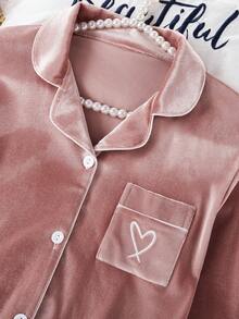 SHEIN 女童睡衣，粉色韩国天鹅绒柔软面料，心形刺绣开衫长袖和裤子两件套睡衣套装 - 珊瑚粉 - 查看 4