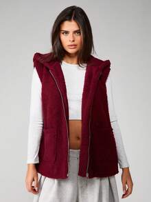 MISSGUIDED Chaleco con capucha de borreguito Borg con cierre de cremallera para otoño e invierno, ideal para usar en capas, regalo de Navidad - Burdeos - Ver 1