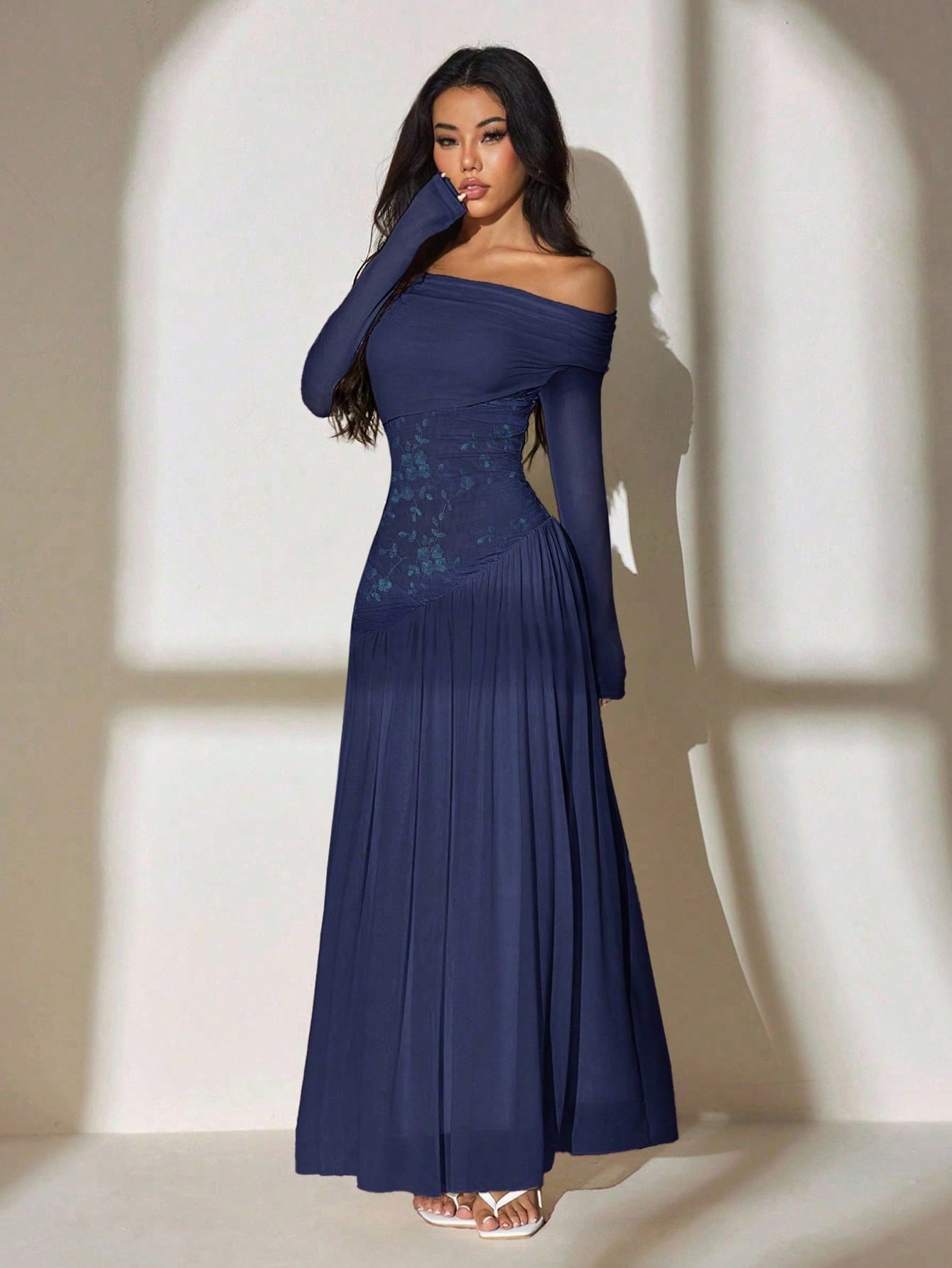 SHEIN PETITE فستان أنيق وأنيق بأكمام طويلة أحادية...