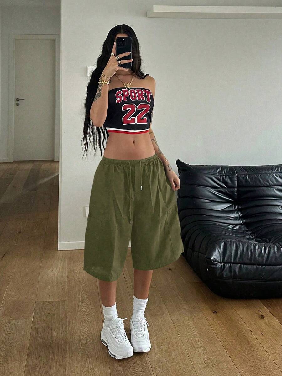 StreetHx Women's Casual Solid Color Utility Pocket Drawstring Waist Shorts, Spring - Army Green - View 1