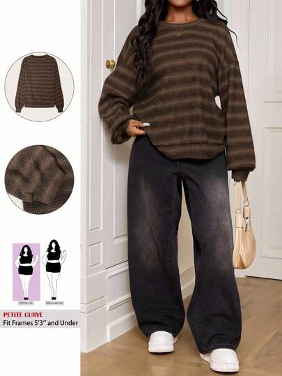 SHEIN PETITE CURVE Pull oversize à col rond rayé, style casual printemps Y2K années 90. Tenues aéroport grande taille avec rayures